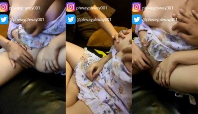 ဖွေးဖွေးကို KTV မှာ ဝိုင်းကိုင်ကြတုန်းက