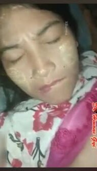 အပေးကောင်းတဲ့မမဝေ